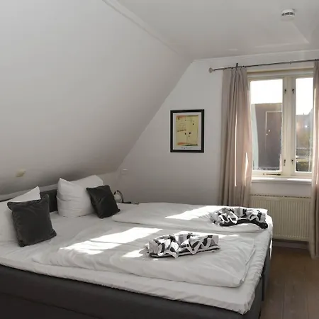 Oberleutnant Apartment
